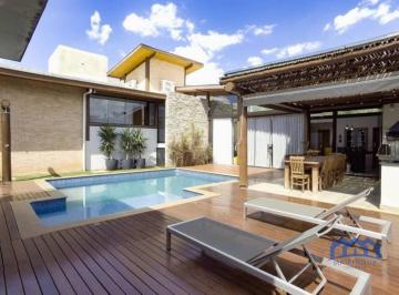 Rural de 4 quartos, Itu · Chácara com 4 quartos e 5 banheiros com 1000 m², por R$ 2.550.000 Cód. ch2209