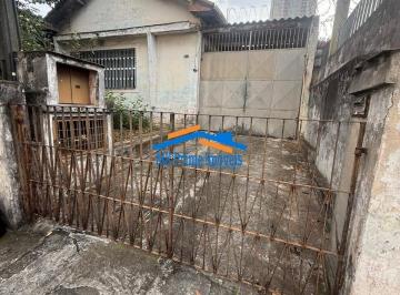 Casa · 260m² · 2 Quartos · 2 Vagas · Casa Térrea com 260m² no Rochdale.