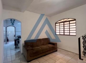 Foto 01 · Casa para locação com 3 quartos e 2 vagas no Jardim Bertioga, Várzea Paulista-SP: conforto e pratici
