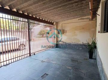 Casa · 133m² · 4 Quartos · 1 Vaga · CASA PARA VENDA COM QUATRO DORMITÓRIOS NA VILA MARLI