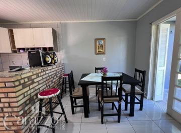Apartamento · 66m² · 3 Quartos · Casa no Centrinho de Nova Tramandaí com 03 dormitórios