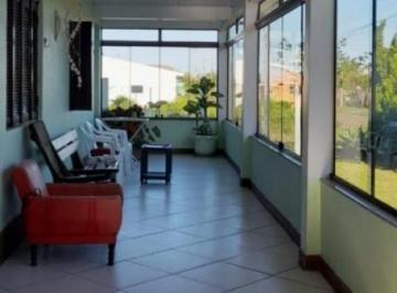 Apartamento · 3 Quartos · Casa a cento e cinquenta metros do mar com 03 dormitórios