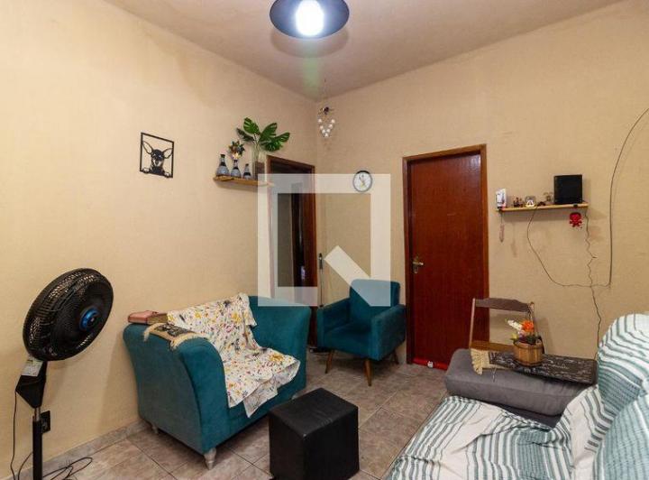 Foto do imóvel - Sobre o imóvel: Anunciamos essa casa espaçosa, com infraestrutura de qualidade, proporcionando.