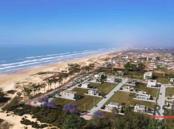 ba817d0148164ac5d595f4d6c3b85a44e7718706 · Terreno à venda, 300 m² por R$ 193.000,00 - Residencial Portofino - Passo de Torres/SC