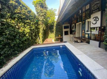 Casa de 3 quartos, Itajaí · Casa em Condomínio Fechado, sendo 3 quartos, lavabo, 137m2 privat, Itajaí-SC