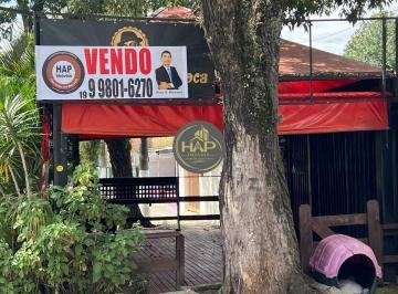 Casa · 260m² · Vendo Imóvel Comercial e duas residências!