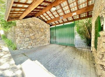 Casa · 923m² · 5 Quartos · 10 Vagas · Imóvel de Alto Padrão à Venda: Linda Casa Integrada com Acabamento Impecável!