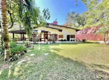 Casa · 446m² · 5 Quartos · 8 Vagas · Fazendinha - 5 d/3sts, 2 lotes,, SPA, gourmet, vista, 8 vagas!
