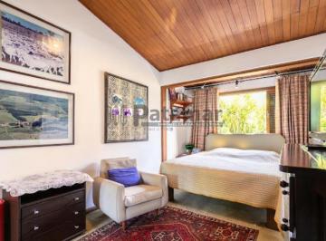 Casa · 250m² · 3 Quartos · 4 Vagas · Sobrado a V nada com 3 quartos no Jardim Guedala