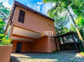 e3c6a3df49063e10733380e241499685f333a02d · Casa Alto Padrão com 656m² de Terreno no Jardim Everest – 3 Dormitórios, 4 Vagas e Muito Potencial