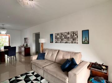 Casa · 311m² · 11 Quartos · 10 Vagas · Casa com 11 quartos (3 suítes) no bairro Corrego Grande -Florianópolis - SC