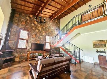 c8ae46fa81a0befbb3d779c056f10cbd51fa9a1a · Casa com 3 quartos à venda, 352 m² - Condomínio Village Ipanema - Araçoiaba da Serra/SP