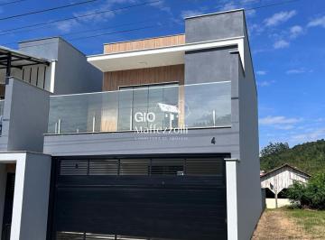 Casa · 135m² · 3 Quartos · 2 Vagas · Sobrado Geminado em Jaraguá do Sul, Bairro Barra do Rio Cerro