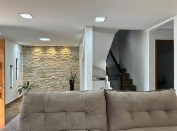 Apartamento de 4 quartos, Guará · QE 44 conjunto N Guará II - Sobrado de Esquina à Venda 