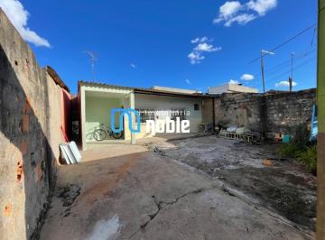 Foto 01 · Casa a venda - ac. Financiamento- Qr313 Santa Maria Norte