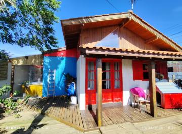 202504231213115409.jpg · Casa para Venda em Imbituba, São Tomaz, 2 dormitórios, 1 banheiro, 1 vaga