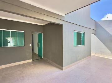 Casa de 3 quartos, Sobradinho · Aceitamos Trocas e Financiamento, Casa Nova 3 Quartos sendo 2 Suítes, Sobradinho 