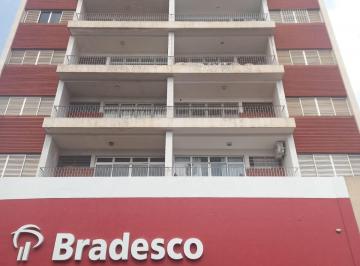 Apartamento de 3 quartos, Birigui · Vende-se apartamento localizado no Edifício Bradesco!