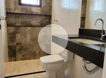 Casa · 4 Quartos · 3 Vagas · Casa à venda no bairro Villas do Jaguari em Santana de Parnaíba/SP