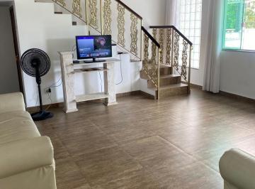 Foto 04 · OPORTUNIDADE: Casa à venda em Peruíbe-SP, bairro Balneário Sambura, 4 quartos, 1 suíte, 3 salas, 4 b