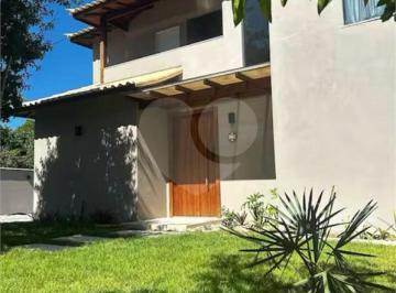Casa · 960m² · 4 Quartos · 5 Vagas · Condomínio com 4 quartos à venda em Caravelas - RJ