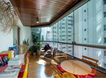 Apartamento · 192m² · 3 Quartos · 3 Vagas · Oportunidade unica no Campo Belo