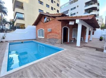 Casa · 250m² · 5 Quartos · 3 Vagas · Casa a venda na Enseada - Guarujá-SP