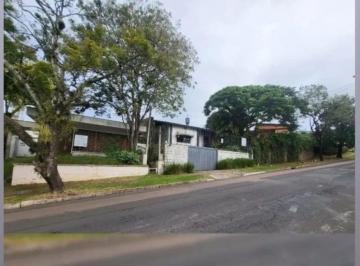 Casa · 360m² · 1 Quarto · Casa à venda em Porto Alegre, Três Figueiras, com 1 quarto, 360m²