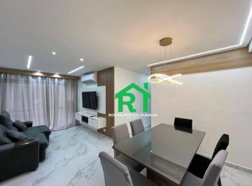 Sala · Apartamento com 3 quartos (1 suíte), 1 vaga à venda em Jardim Astúrias, Guarujá