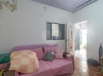 Casa · 230m² · 4 Quartos · Casa com 4 quartos à venda em Vila santo estéfano - SP
