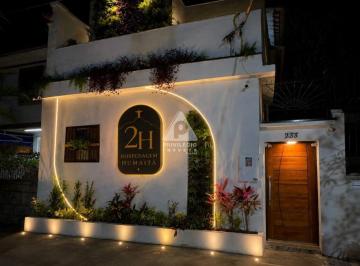 Casa · 304m² · 9 Quartos · 1 Vaga · Empreendimento mobiliado e NOVO, com 7 unidades (Studios / 1 quarto / Apto e COB de 2 quartos)