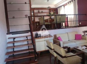 Casa · 400m² · 5 Quartos · 2 Vagas · Casa com piscina em Condomínio fechado 