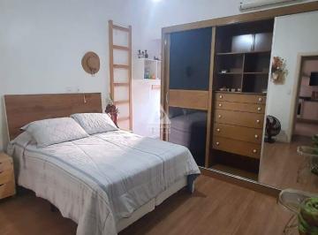 Apartamento · 90m² · 2 Quartos · 2 Quartos, DCE completa, próximo do metro e com sol da manhã