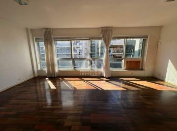 Apartamento · 150m² · 3 Quartos · 2 Vagas · Apartamento Exclusivo à Venda no Leblon com 3 Quartos, 1 Suíte e 2 Vagas