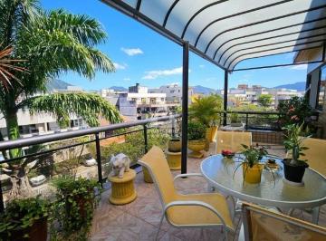 Apartamento · 560m² · 4 Quartos · 4 Vagas · Cobertura Duplex Maravilhosa á venda no Recreio dos Bandeirantes