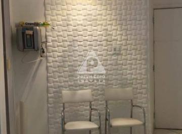 Comercial · 54m² · Salas no Centro
