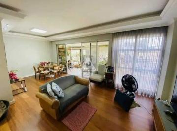 Apartamento · 130m² · 3 Quartos · 2 Vagas · Apartamento de 3 quartos à venda, com varandão, próximo ao metro da Uruguai