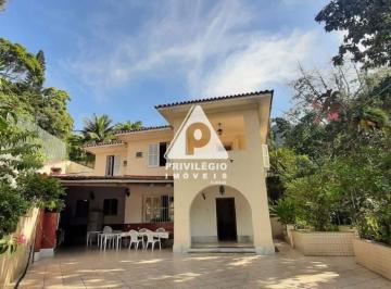 Casa · 300m² · 5 Quartos · 4 Vagas · Excepcional casa duplex 5 quartos, ao lado do Instituto Casa Roberto Marinho