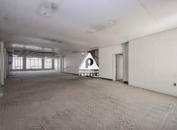 Comercial · 1067m² · Loja 1067 mts banheiros copa frente rua grande fluxo Centro Rio de Janeiro Oportunidade!