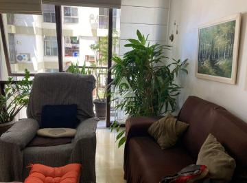 Apartamento · 97m² · 3 Quartos · 2 Vagas · Em Botafogo! Excelente apartamento, de 3 quartos, sendo um suíte, em rua arborizada nobre!