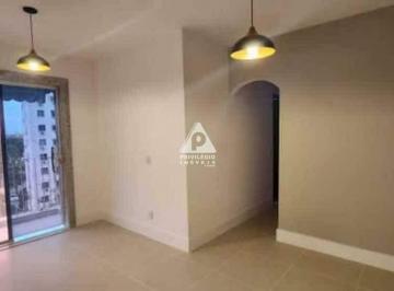Apartamento · 59m² · 2 Quartos · 1 Vaga · Apartamento 2 quartos Reformado 1 vaga Andar alto Vista livre Irajá