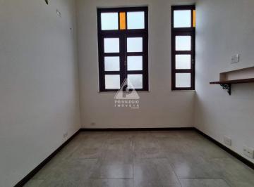 Casa · 140m² · 3 Quartos · Casa na Glória de 3 Quartos