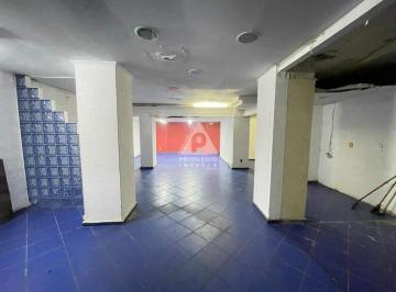 Comercial · 90m² ·  Ótimo ponto comercial com 90m2 na Rua Paula Freitas (quadra da praia).