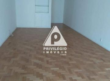 Apartamento · 190m² · 3 Quartos · Excelente Oportunidade para Morar Bem em Copacabana. 