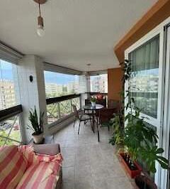 Apartamento · 129m² · 3 Quartos · 2 Vagas · Apartamento 3 quartos sendo 1 suíte,dependência e 2 vagas na Barra da Tijuca
