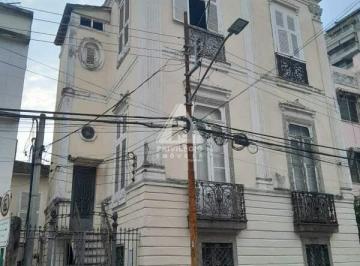 Casa · 225m² · 10 Quartos · casa, Laranjeiras, 10quartos, 3 suito sem vaga.