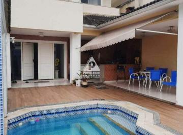 Casa · 200m² · 4 Quartos · 1 Vaga · Casa de 4 quartos 3 suítes no Recreio dos Bandeirantes Terra Americas