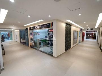 Comercial · 12m² · Loja de 12m² em localização privilegiada em Ipanema.