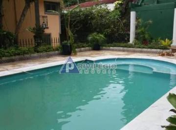 1 · Casa Duplex Luxuosa na Gávea com 5 Suítes, Piscina e 7 Vagas