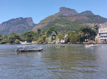 Casa · 200m² · 2 Quartos · O terreno dentro da Ilha do Ipê